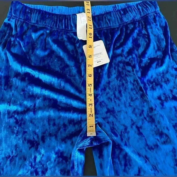 Fabletics Wide Leg Go To Velour Velvet Pants New Pull On Elastic High Waist - Picture 9 of 16